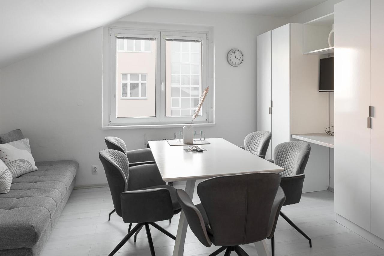 Skolska Winter Terrace Apartment Πράγα Εξωτερικό φωτογραφία
